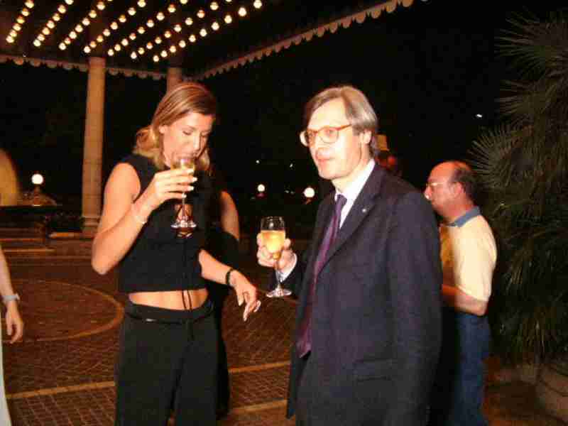 ../Images/Vittorio Sgarbi e Raffaella Zardo (16).jpg